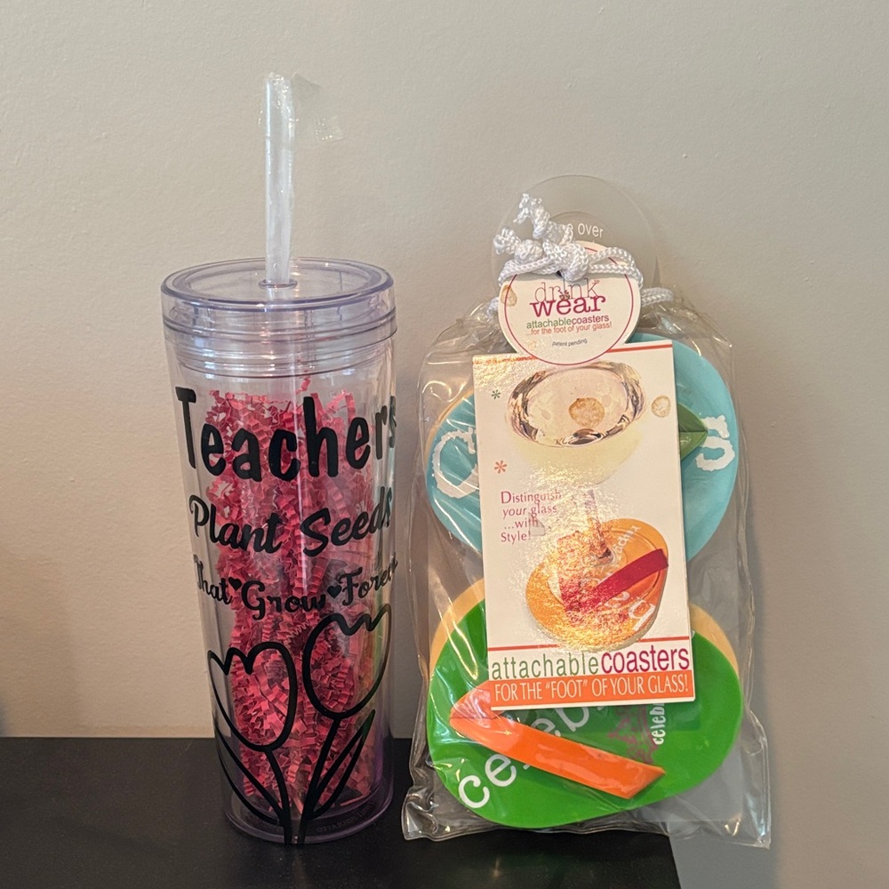 Clear and Black Insulated Tumbler with Straw and set of 4 coasters